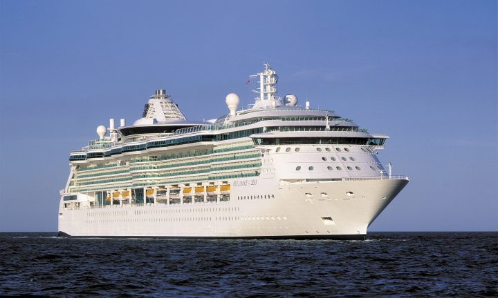 royal caribbean cruise ship room layout