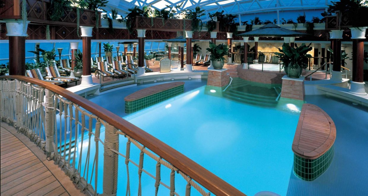 Brilliance Solarium pool