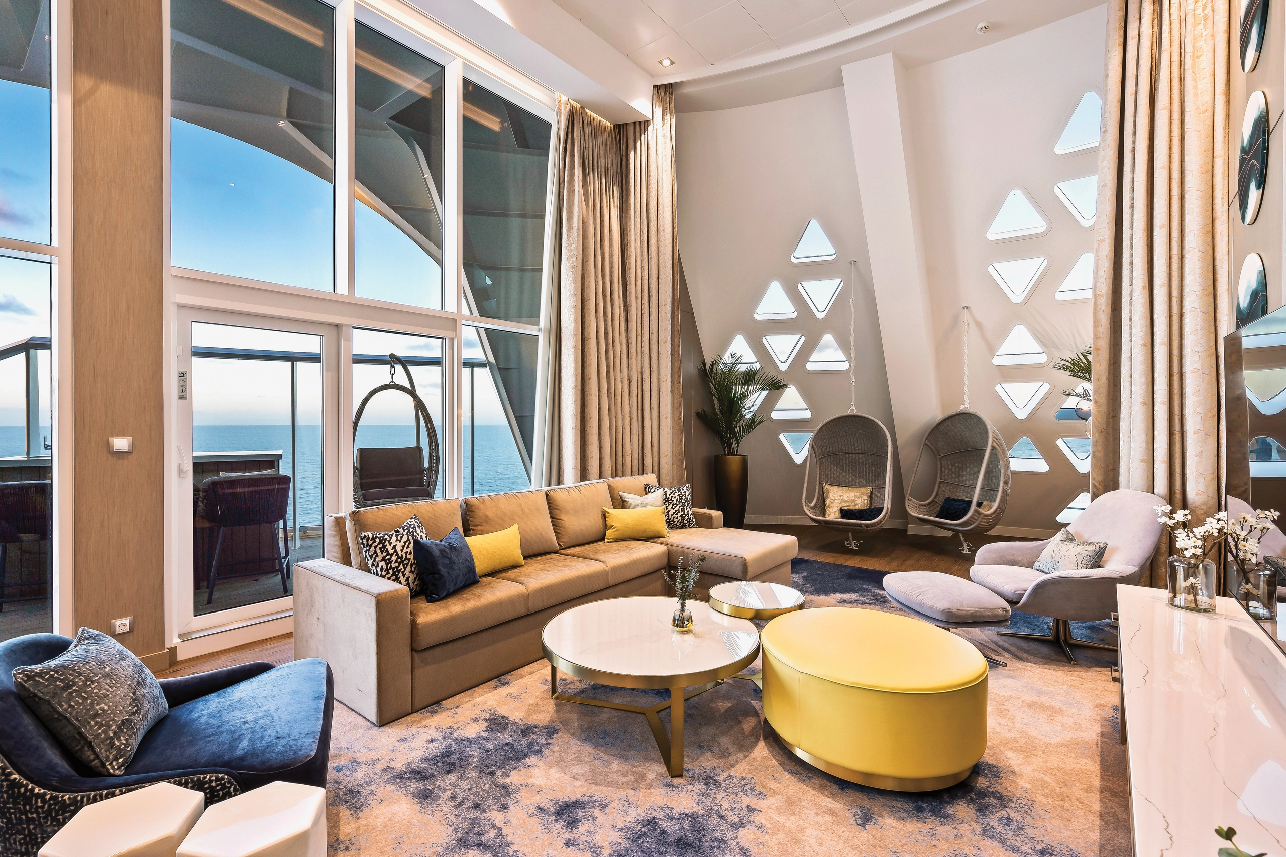Lounge area