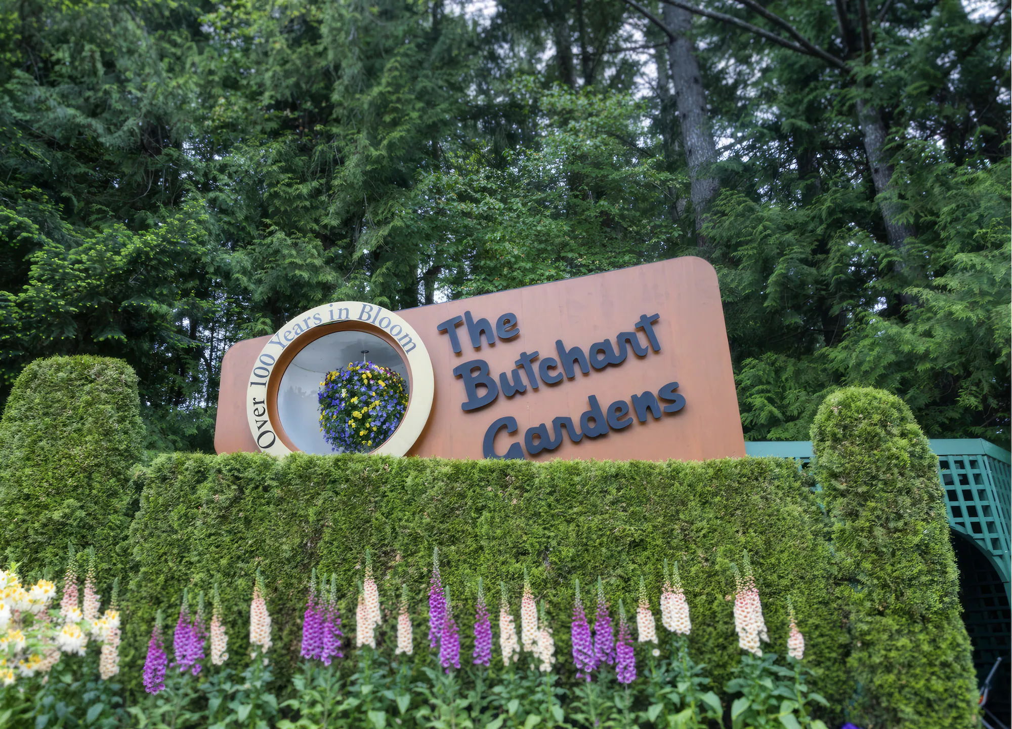 The Butchant Gardens sign