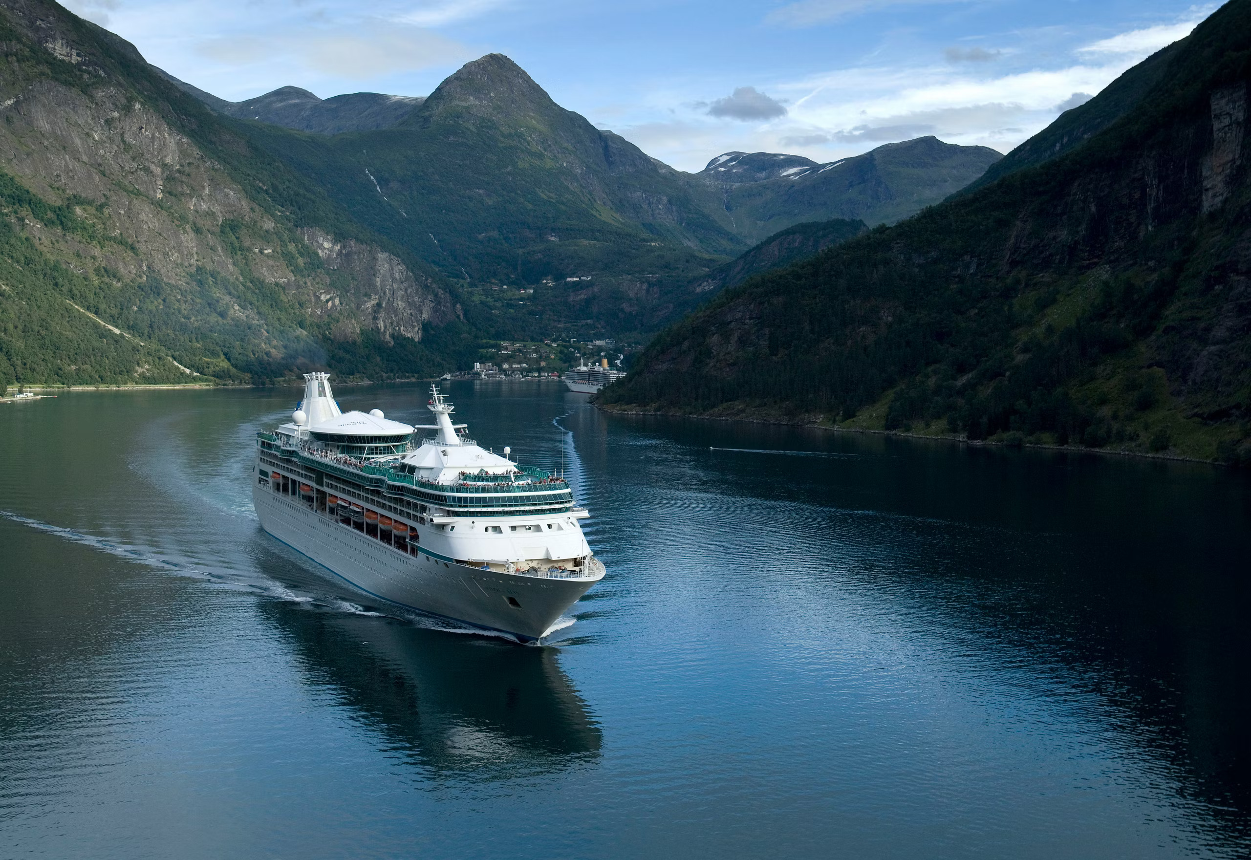 Vision of the Seas ship